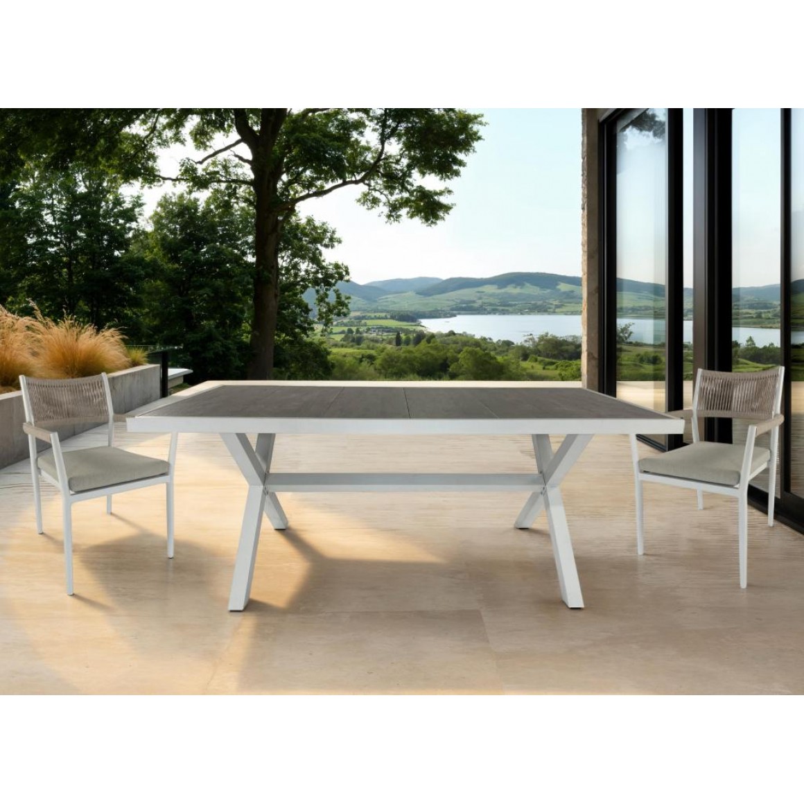 Mesa Para Exterior, Tampo em Aluminio e Cerâmica com Efeito de Madeira